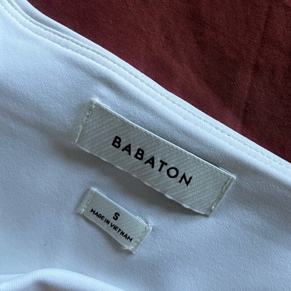 Aritzia Two Set - Picture 5 of 8